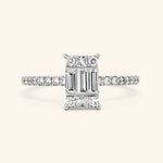 18K White Gold Baguette and Round Diamond Ring