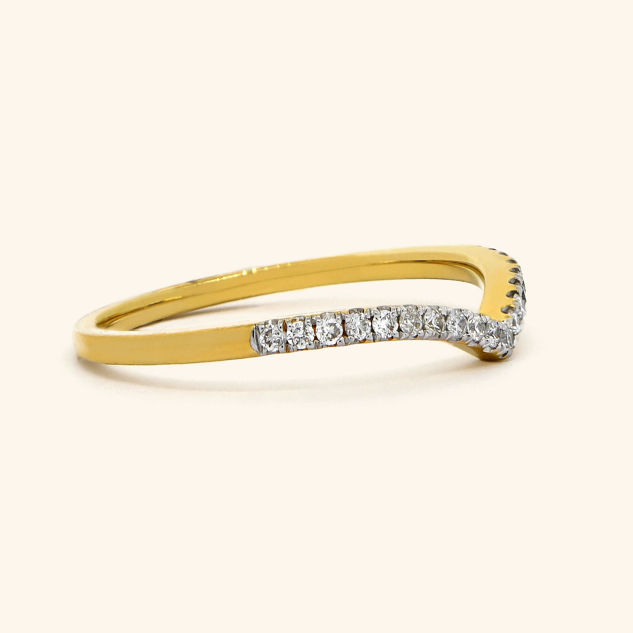 18K Yellow Gold V-Shaped Curve Diamond Ring rear view